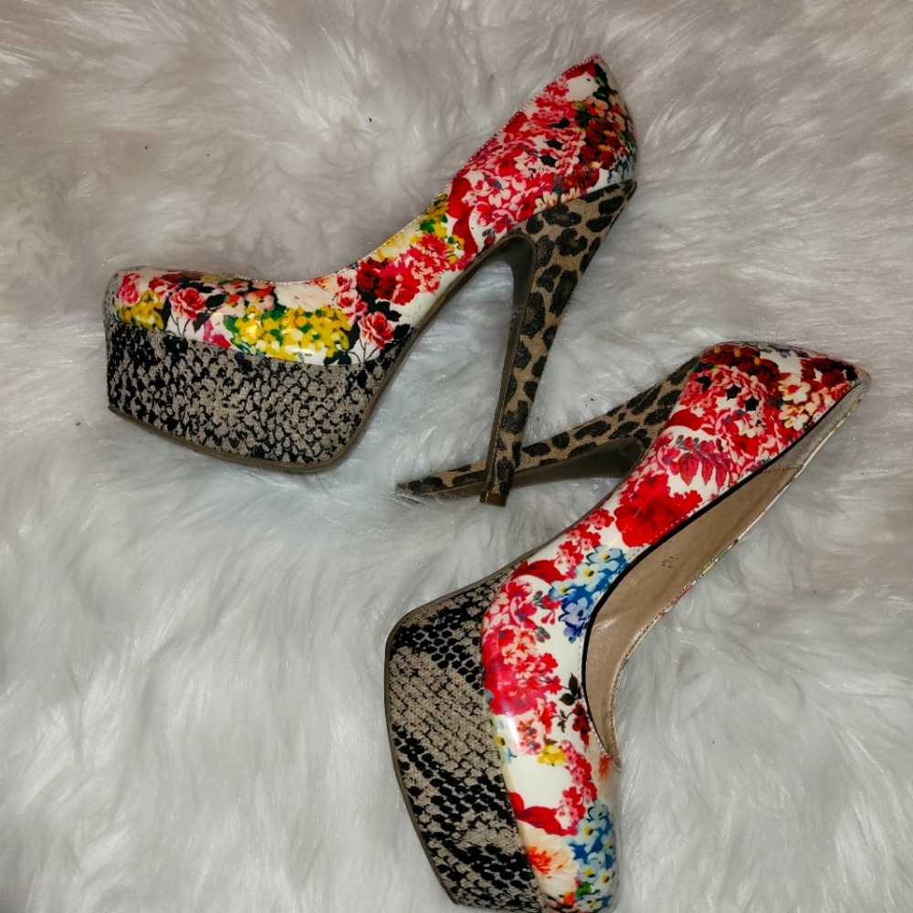 Zigi New York Heels...Size 9